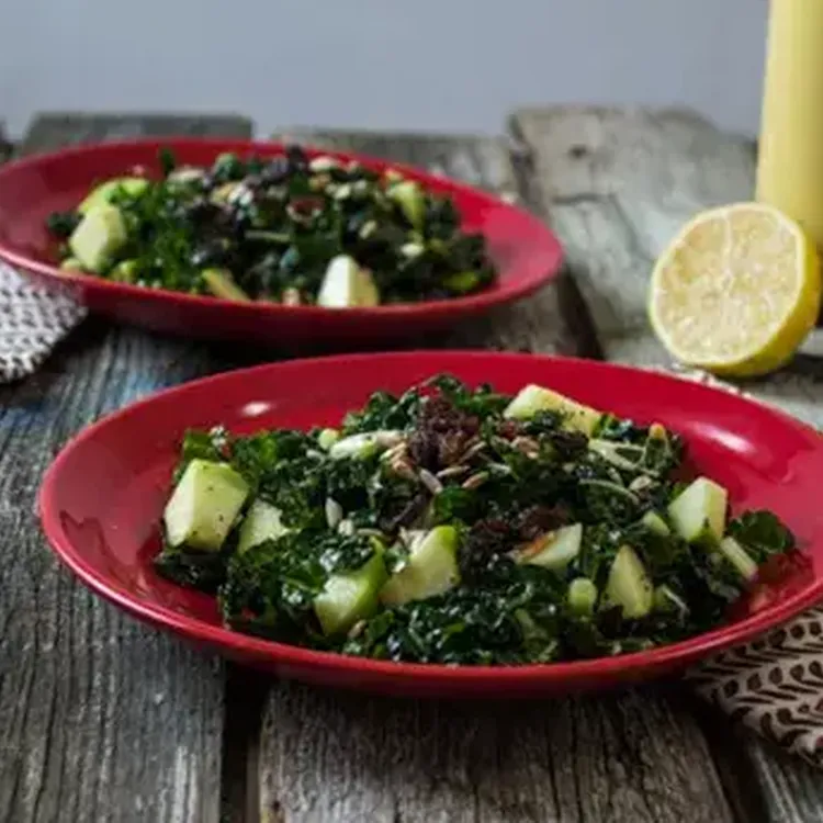 Lemonpoppyseeddressing web jpg itok5f R34a7 U