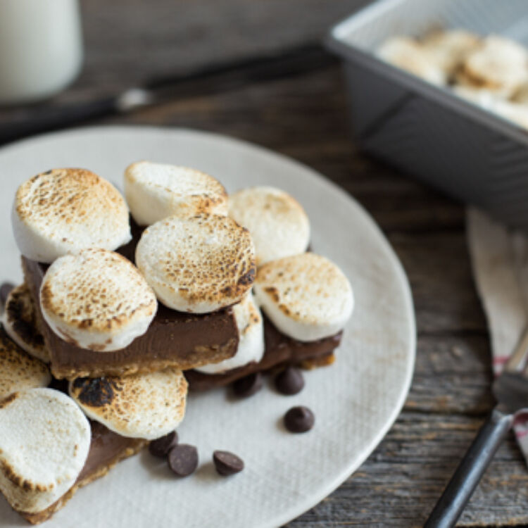 Smores pie landscape hero web 1