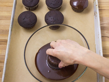 Chocolate_Mint_Cupcakes_howto_ Chocolate_Mint_Cupcakes_howto_