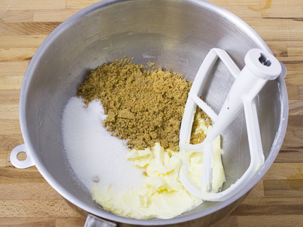 Chocolate_Mint_Cupcakes_howto_web Chocolate_Mint_Cupcakes_howto_web