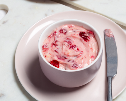Cranberry_Cream_Cheese_Frosting_landscape