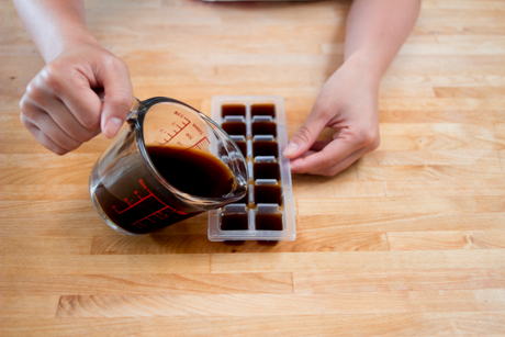 How Long Do Coffee Ice Cubes Last In Freezer (Taste Lifespan) –  DarkHorseCoffeeCompany