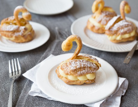 Swan Eclairs with Lemon Crème Pâtissière