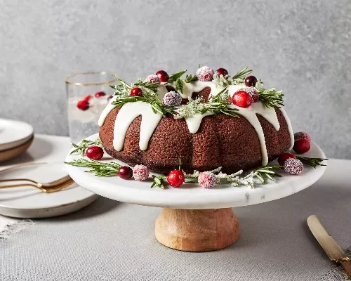 Old-Fashioned Gingerbread Bundt Cake