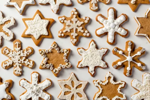 Gingerbread_Spiced_Sugar_Cookies_600x400.jpg