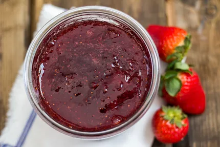 3 Ingredient Strawberry Jam (No Pectin)