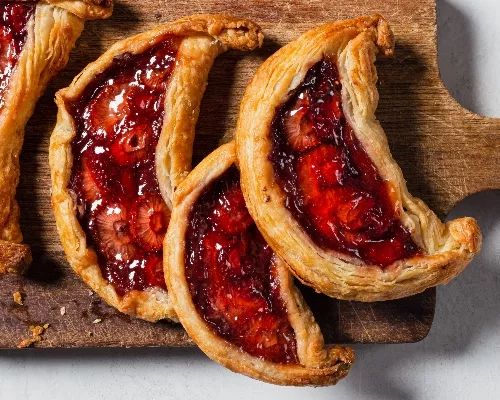 mini-strawberry-date-galette-crescents