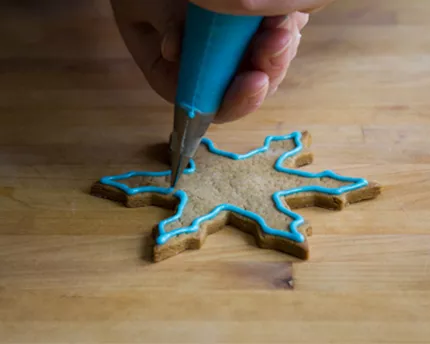 How To: Outline A Cookie