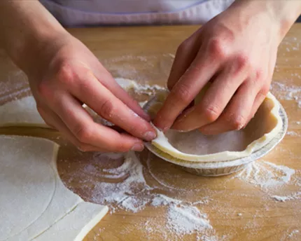 How To: Fluting Your Pie Crust