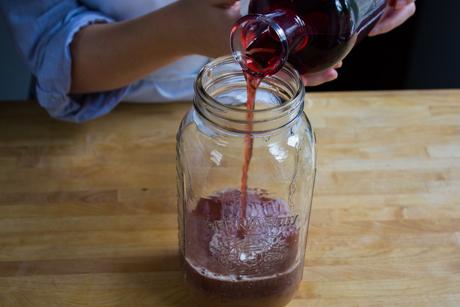 11. Pour rose into juice mixture